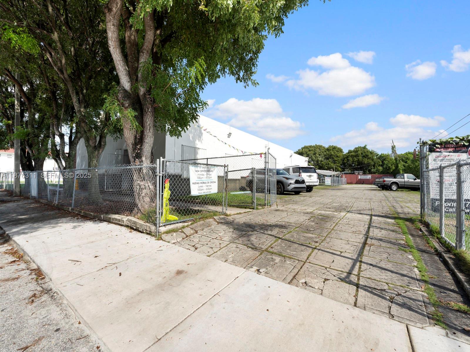 3001 NW 22nd Avenue