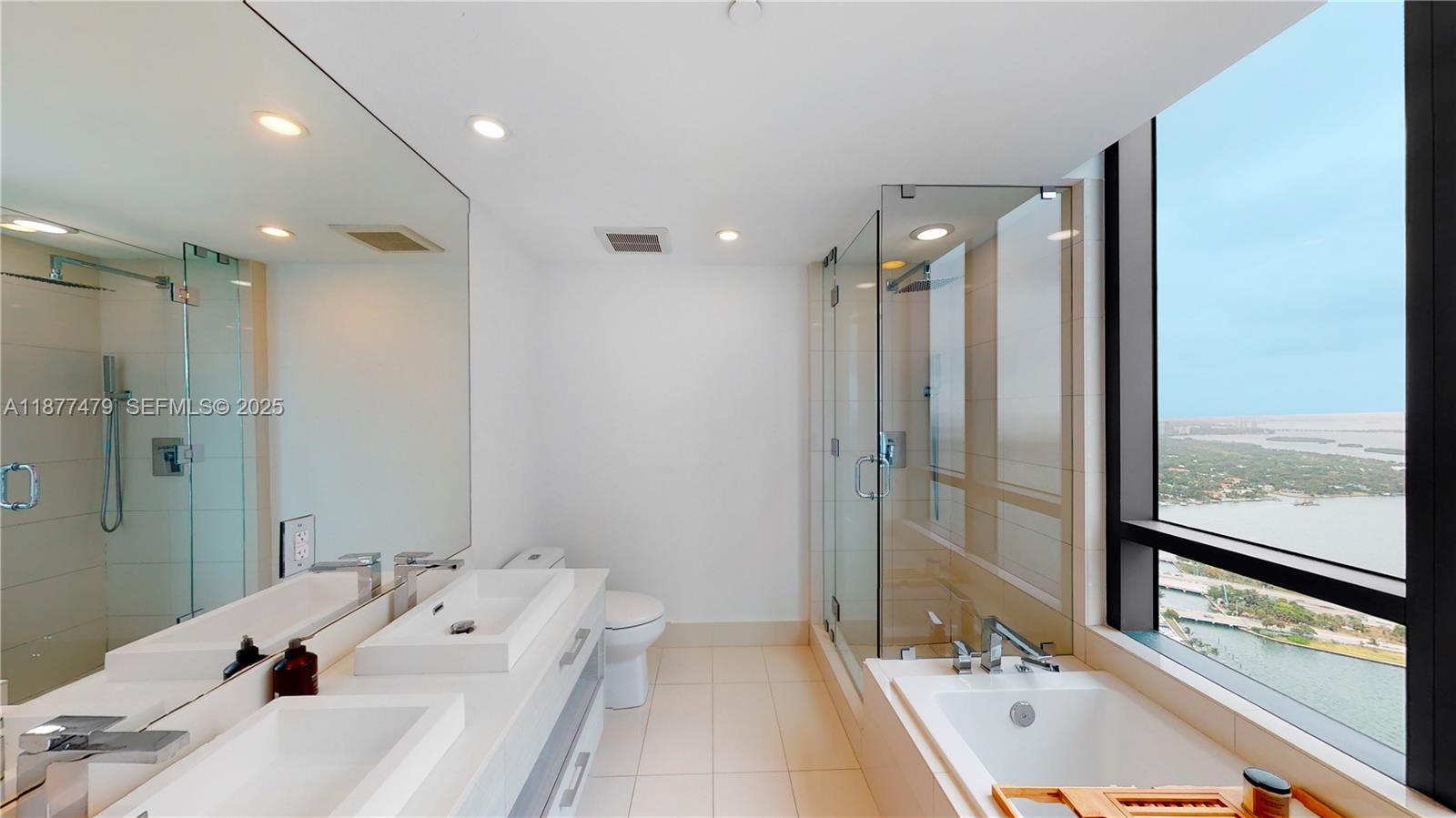 650 NE 32nd Street