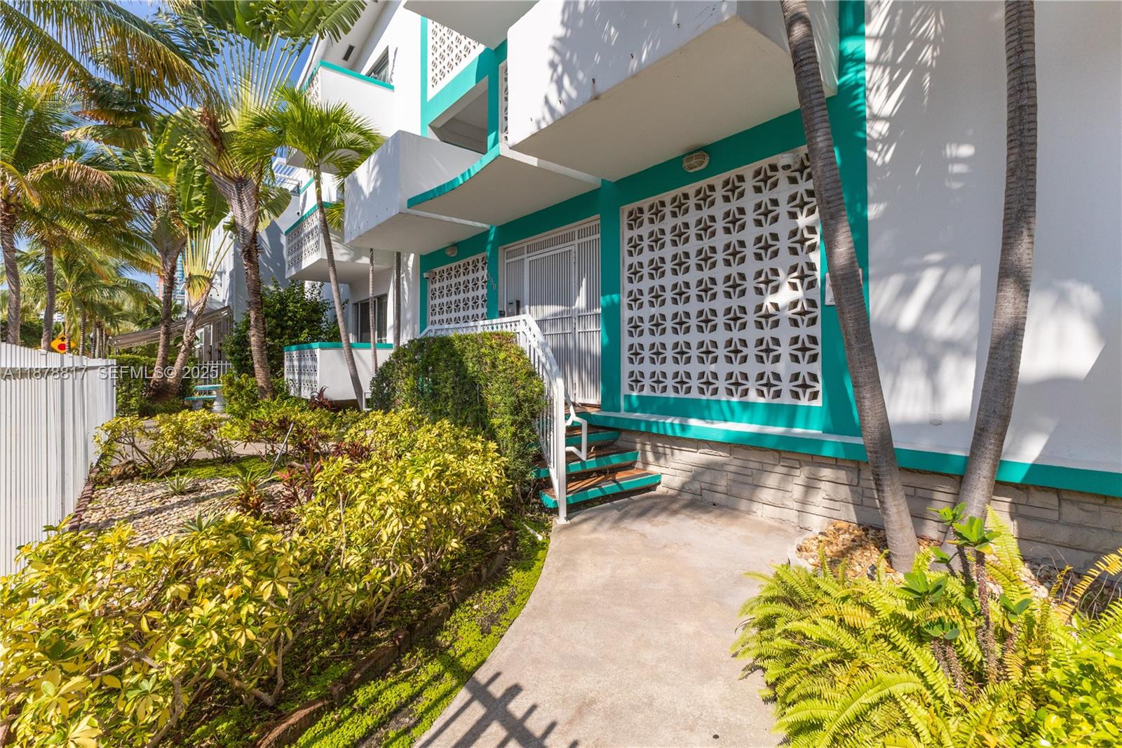 350 Collins Avenue