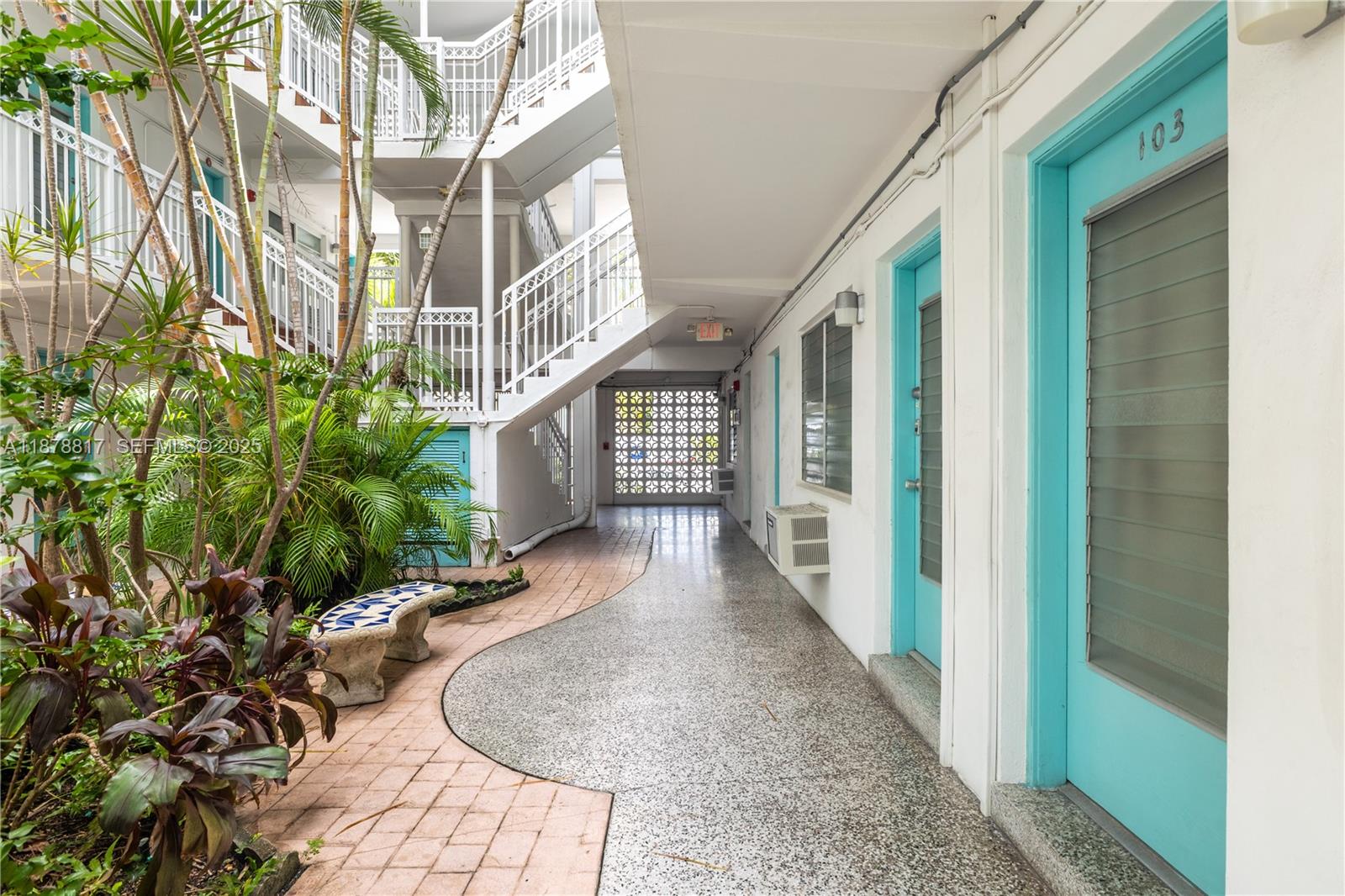 350 Collins Avenue