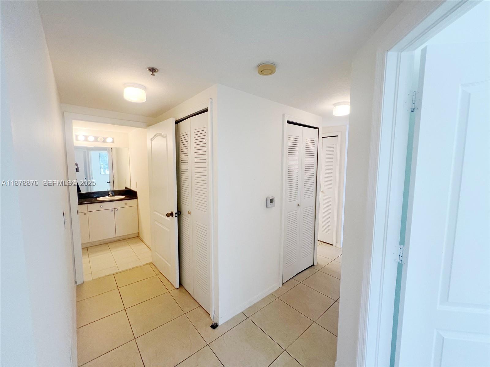 9340 Fontainebleau Boulevard