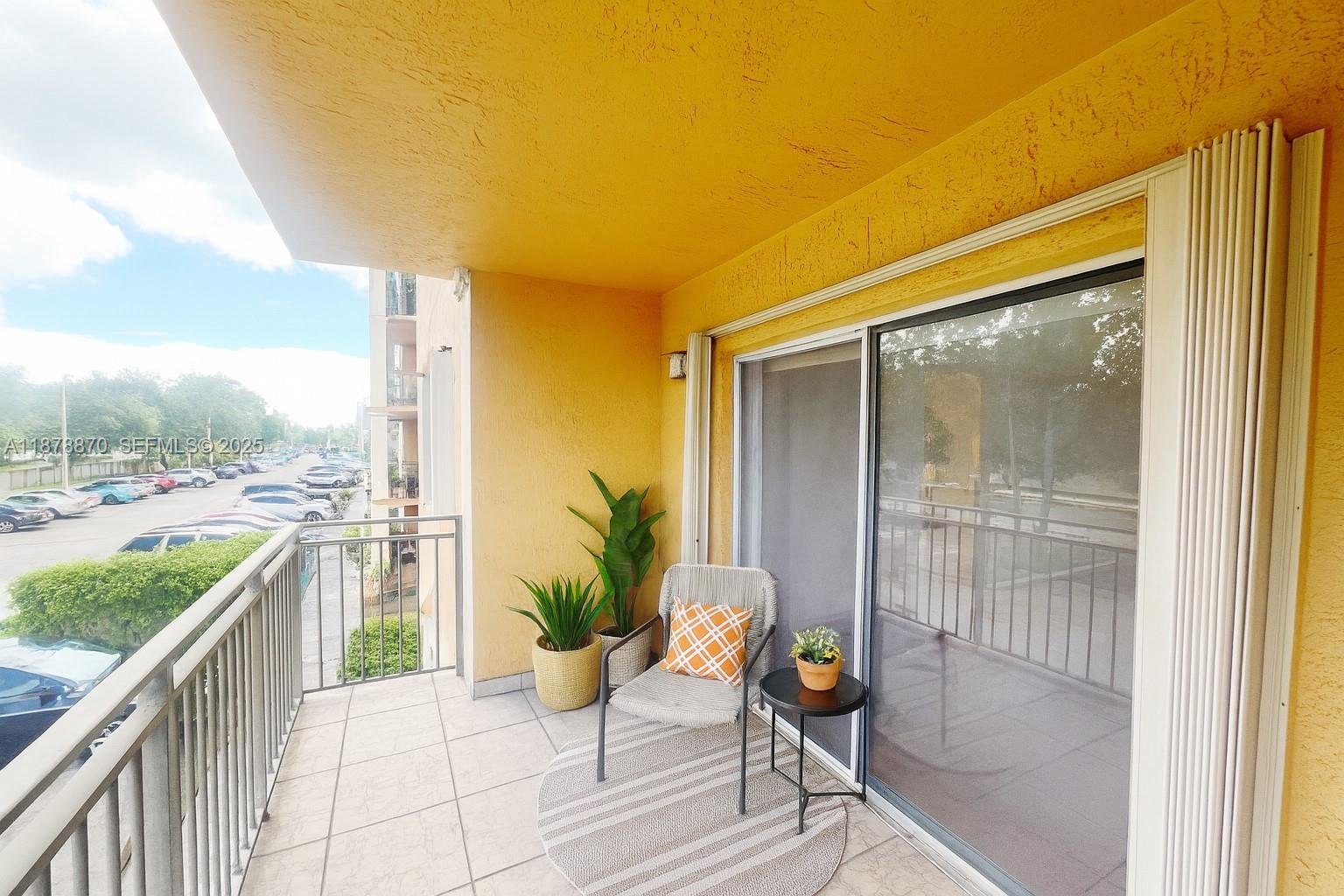 9340 Fontainebleau Boulevard