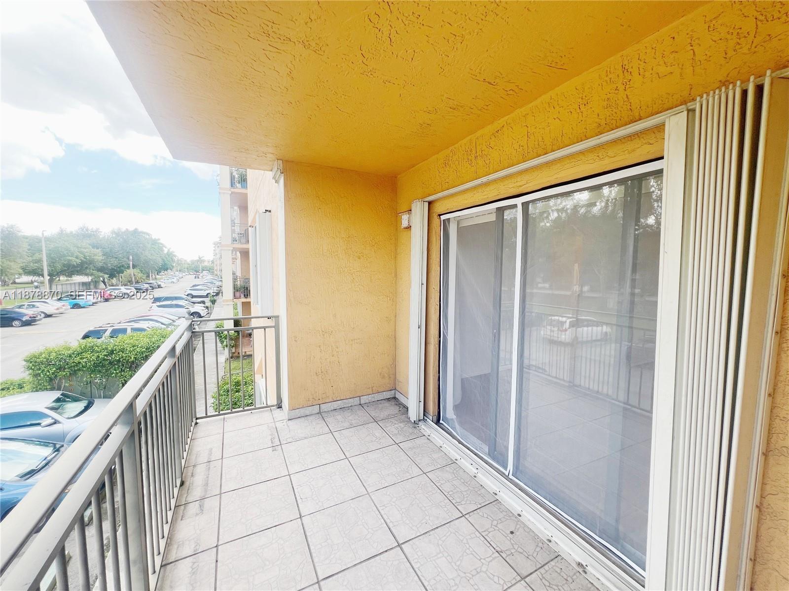 9340 Fontainebleau Boulevard