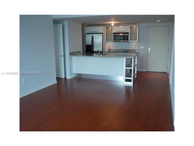 185 SW 7th Street