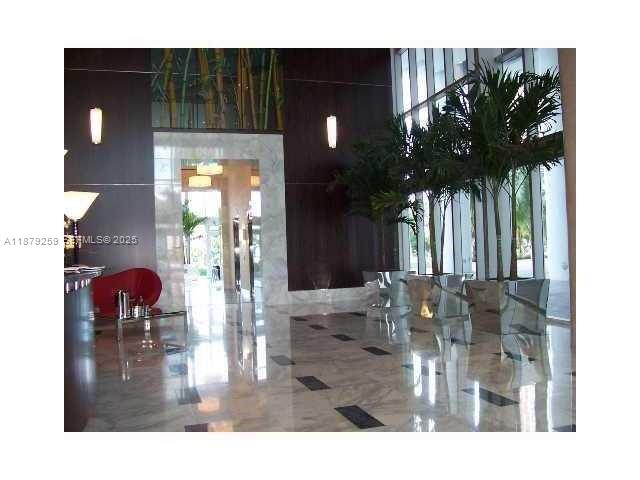 185 SW 7th Street