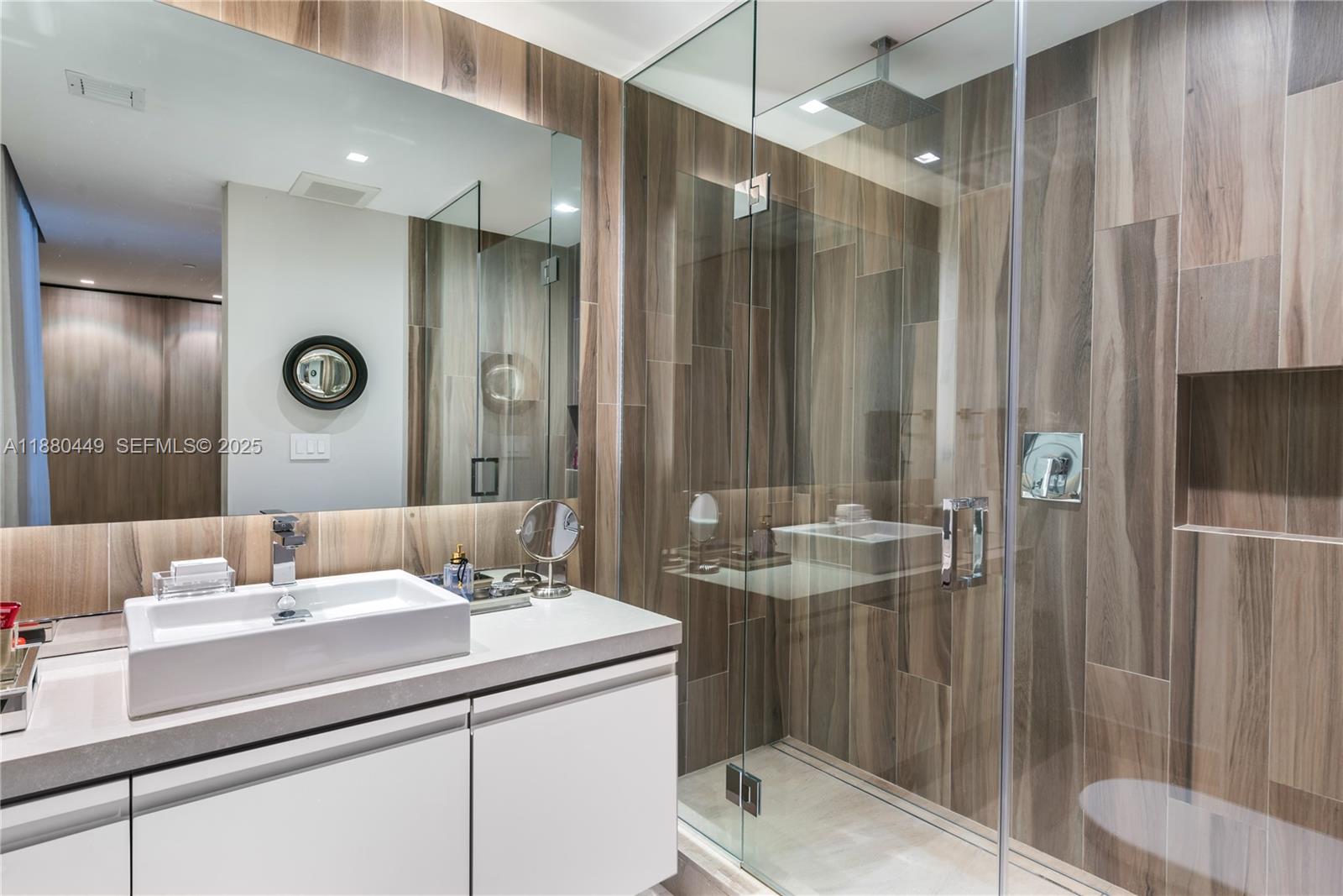 2514 Fisher Island Drive