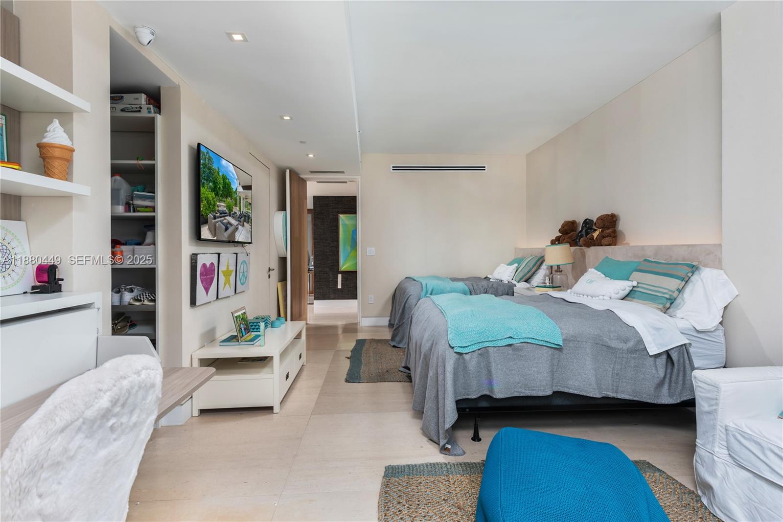 2514 Fisher Island Drive