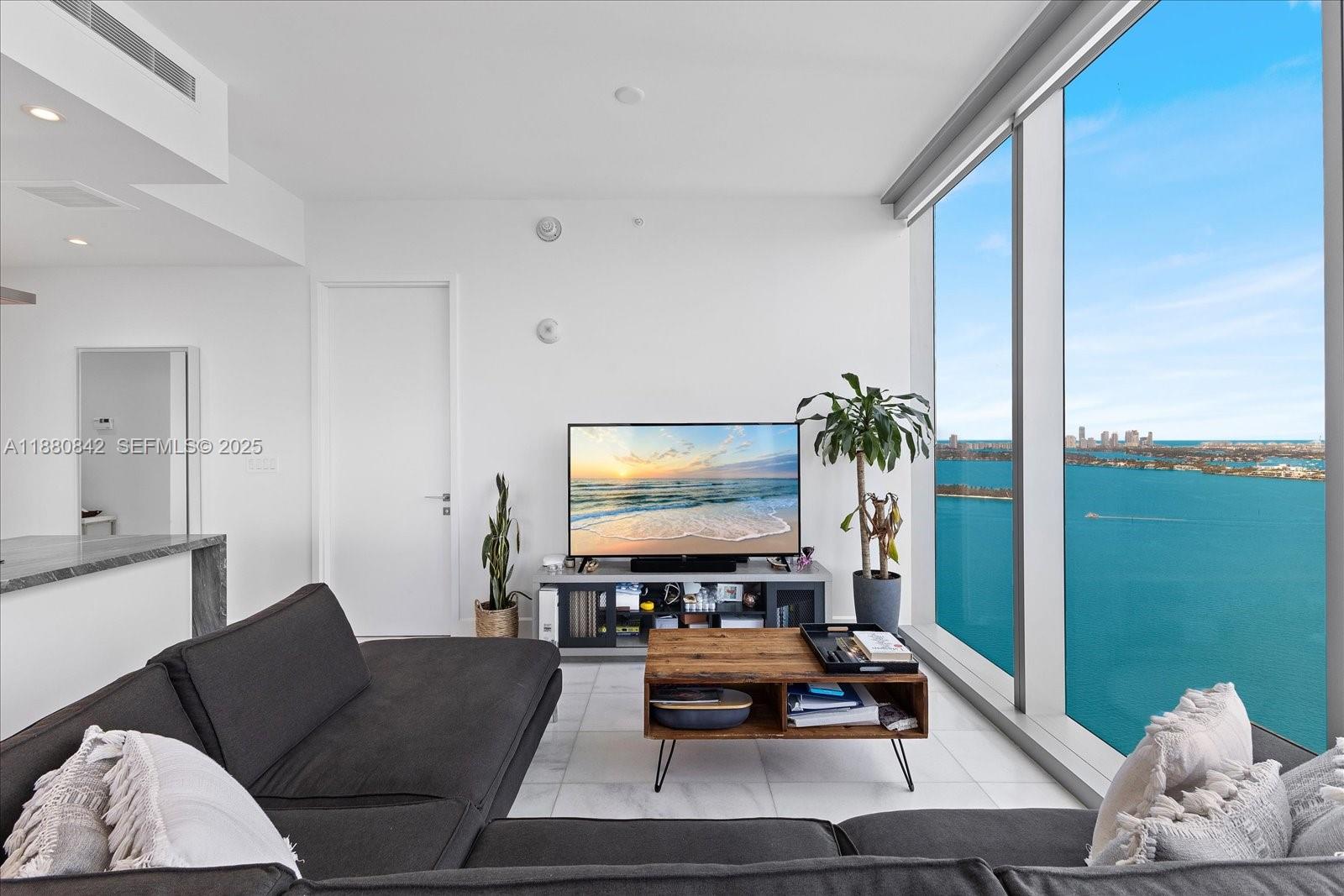 700 NE 26th Terrace