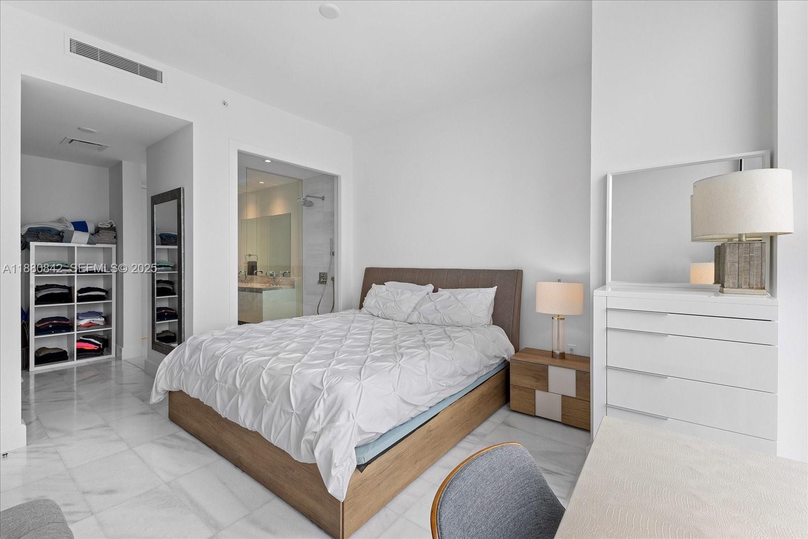 700 NE 26th Terrace