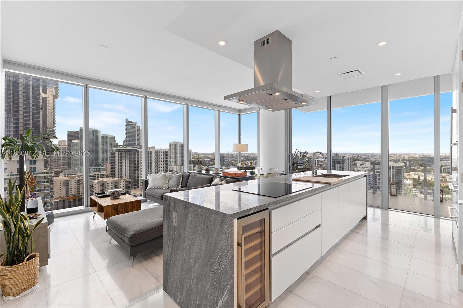 700 NE 26th Terrace