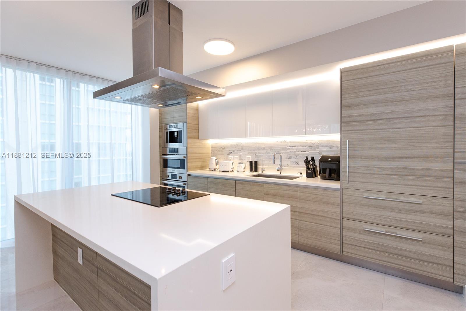 300 Sunny Isles Boulevard