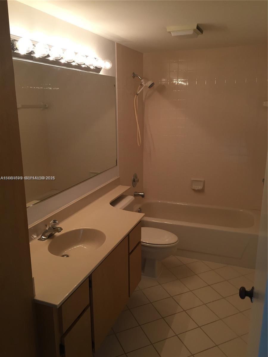 3400 NE 192nd Street