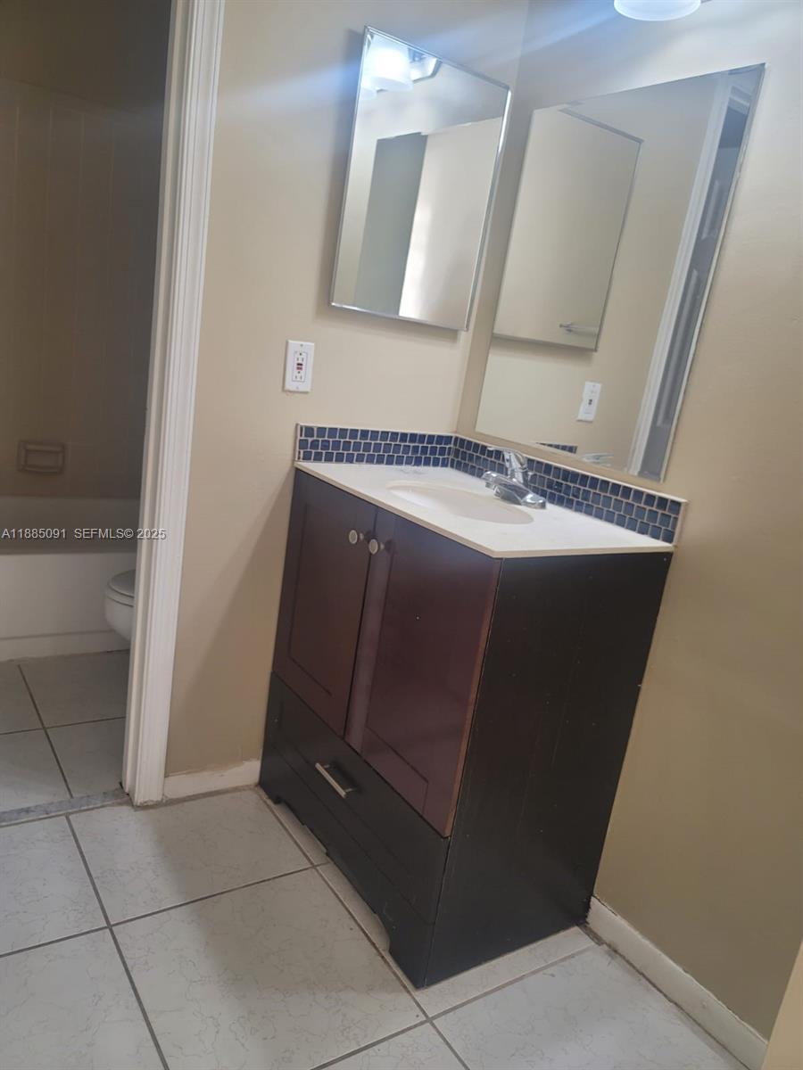 415 NW 210th Street