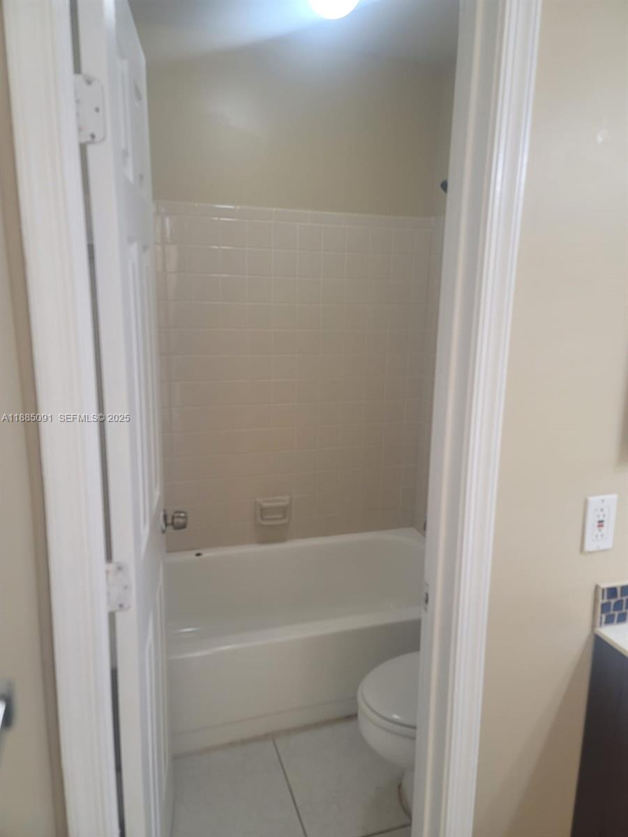 415 NW 210th Street
