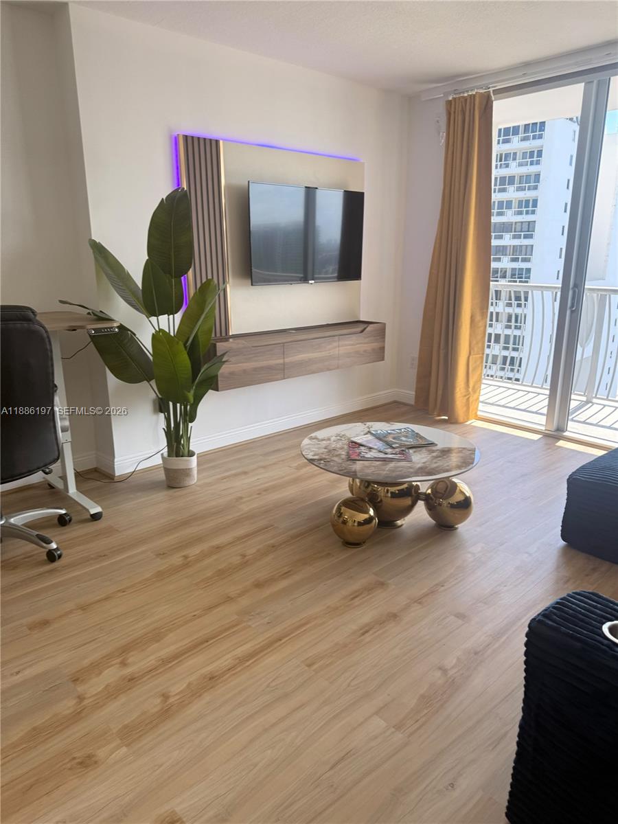 1750 N Bayshore Drive