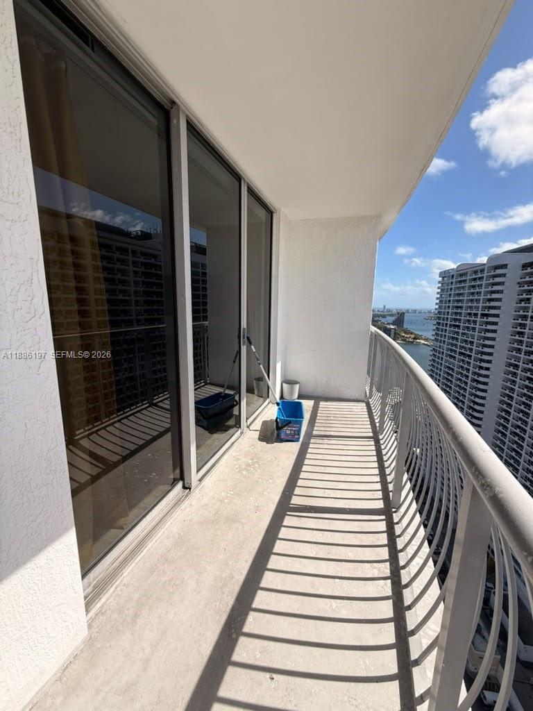 1750 N Bayshore Drive