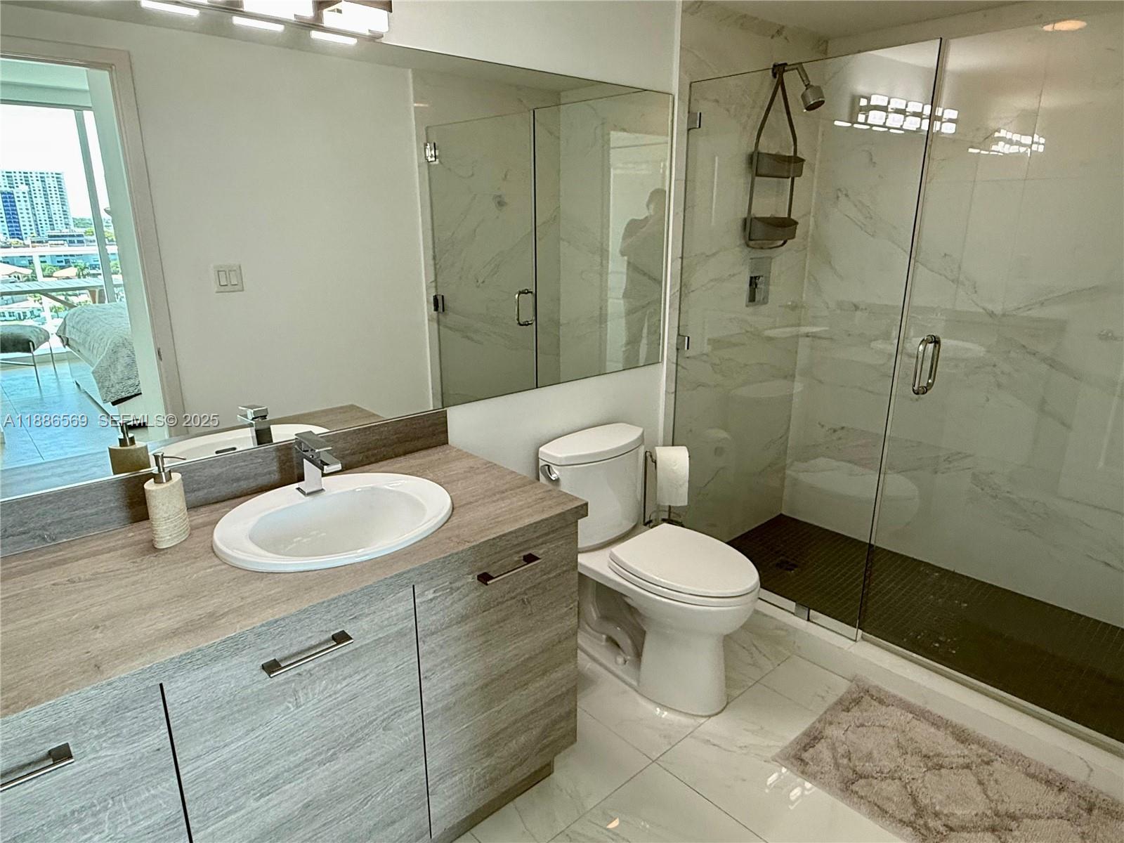 400 Sunny Isles Boulevard
