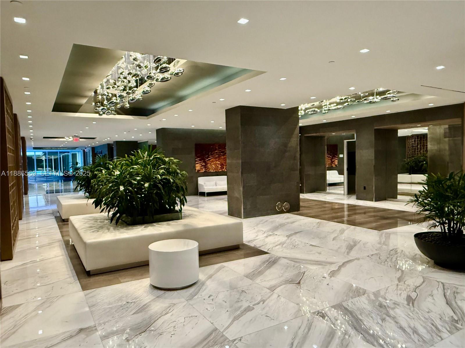 400 Sunny Isles Boulevard