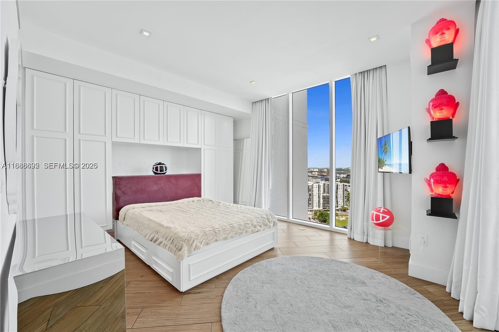 2020 N Bayshore Drive