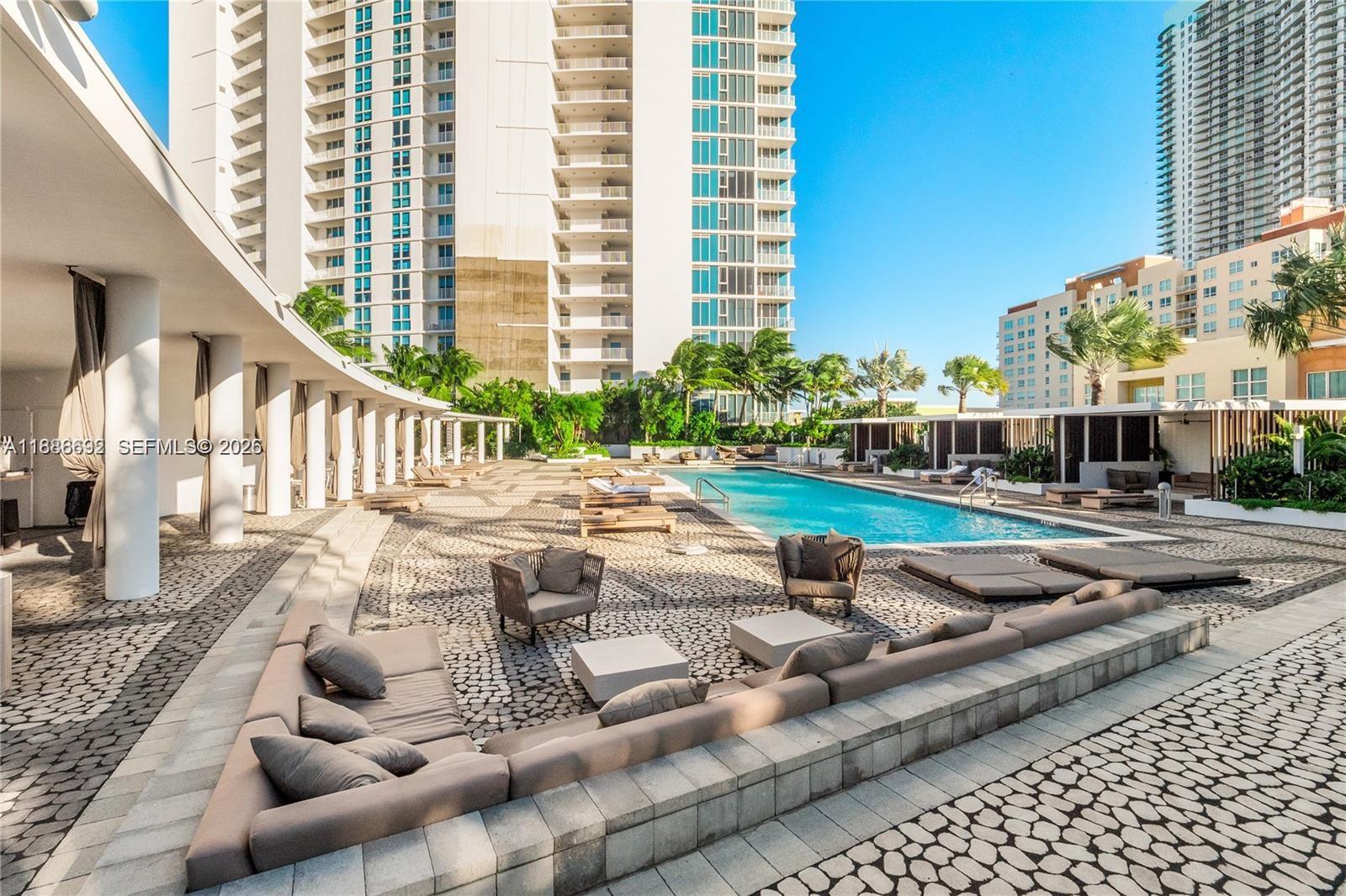 2020 N Bayshore Drive