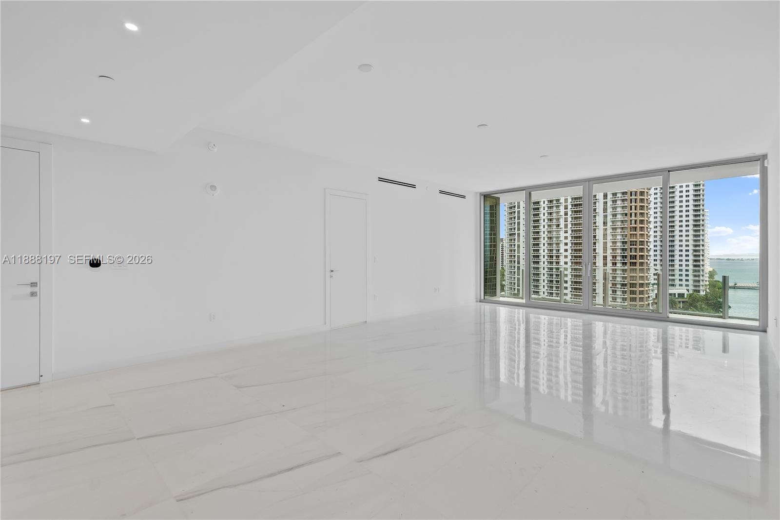 300 Biscayne Blvd Way