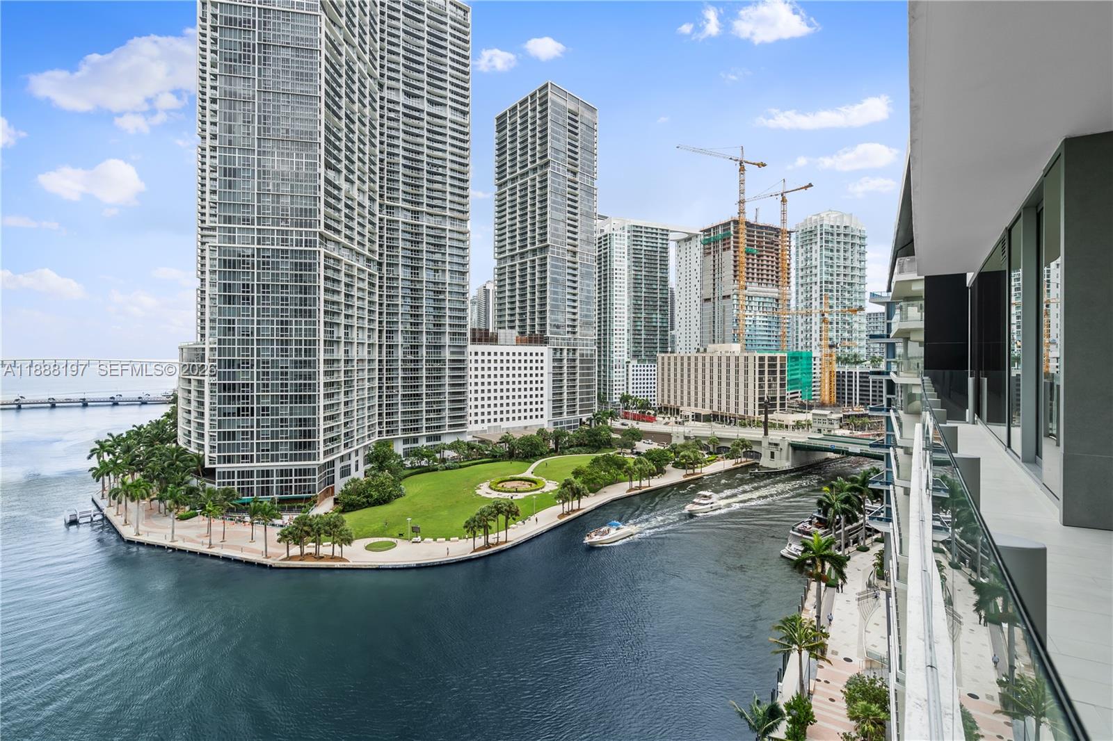 300 Biscayne Blvd Way