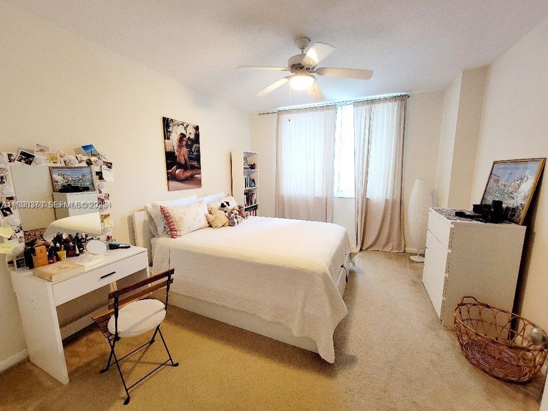 2000 N Bayshore Drive
