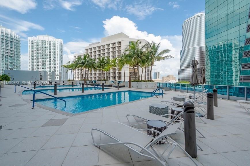 200 Biscayne Boulevard Way