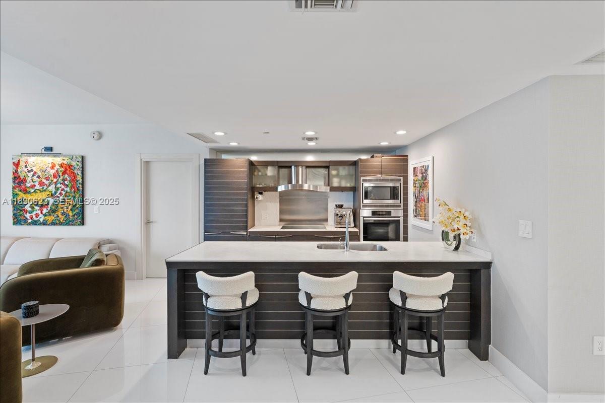 200 Biscayne Boulevard Way
