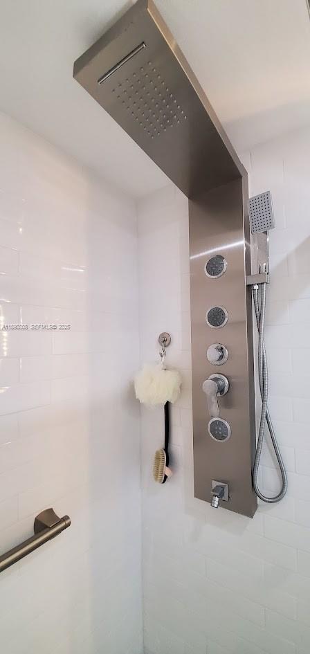 1351 NE Miami Gardens Drive