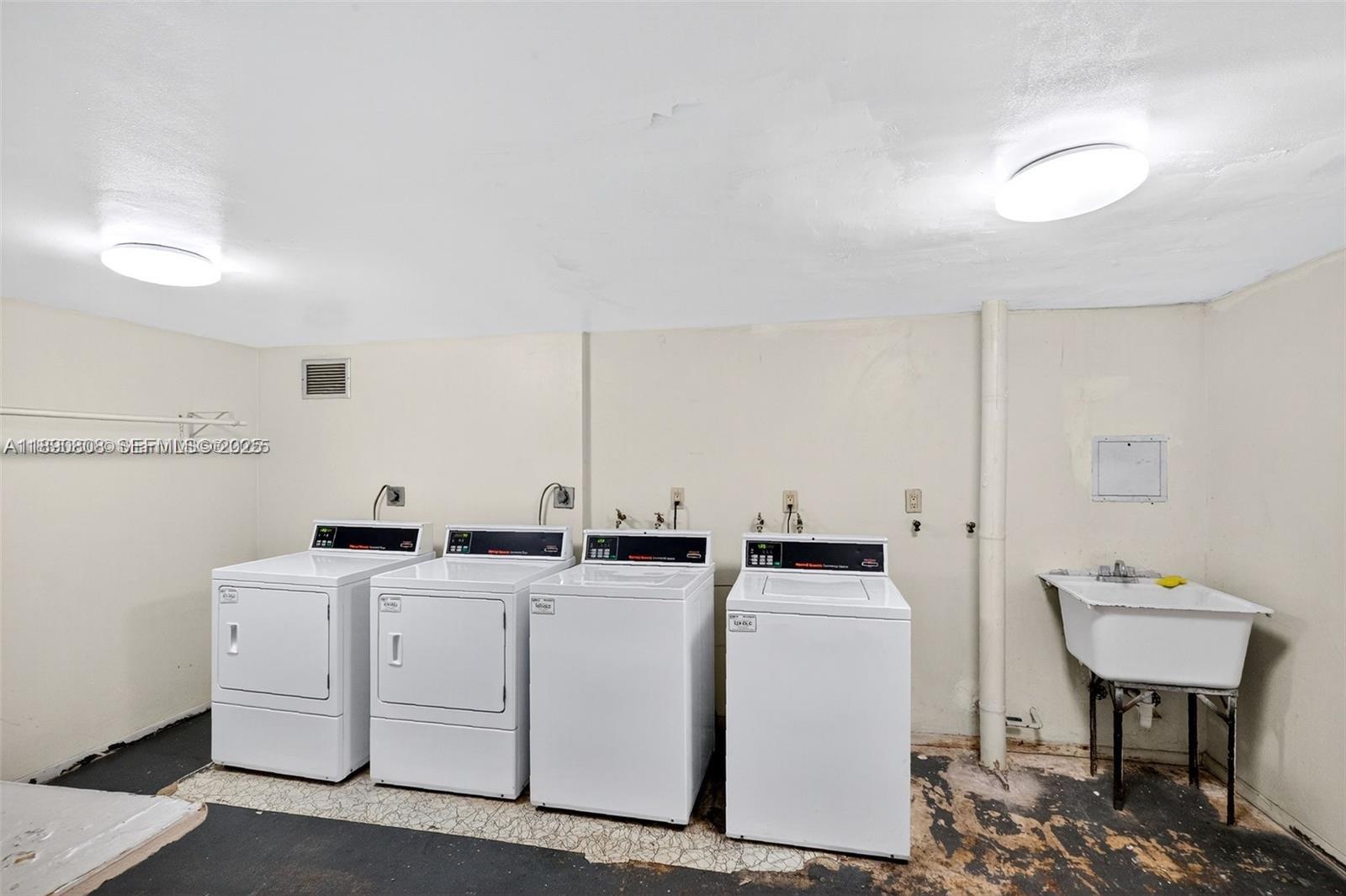 1351 NE Miami Gardens Drive