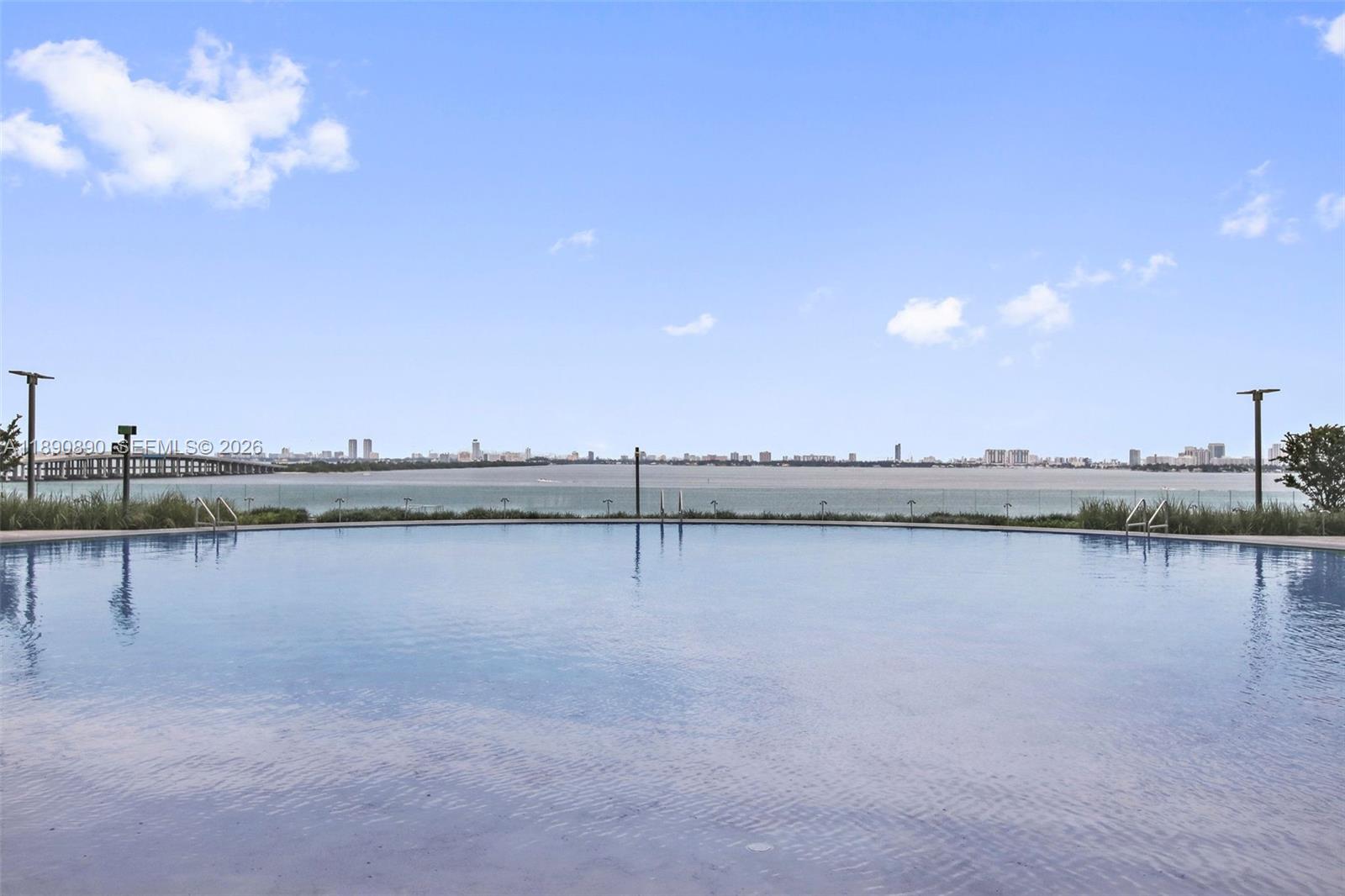 650 NE 32nd Street