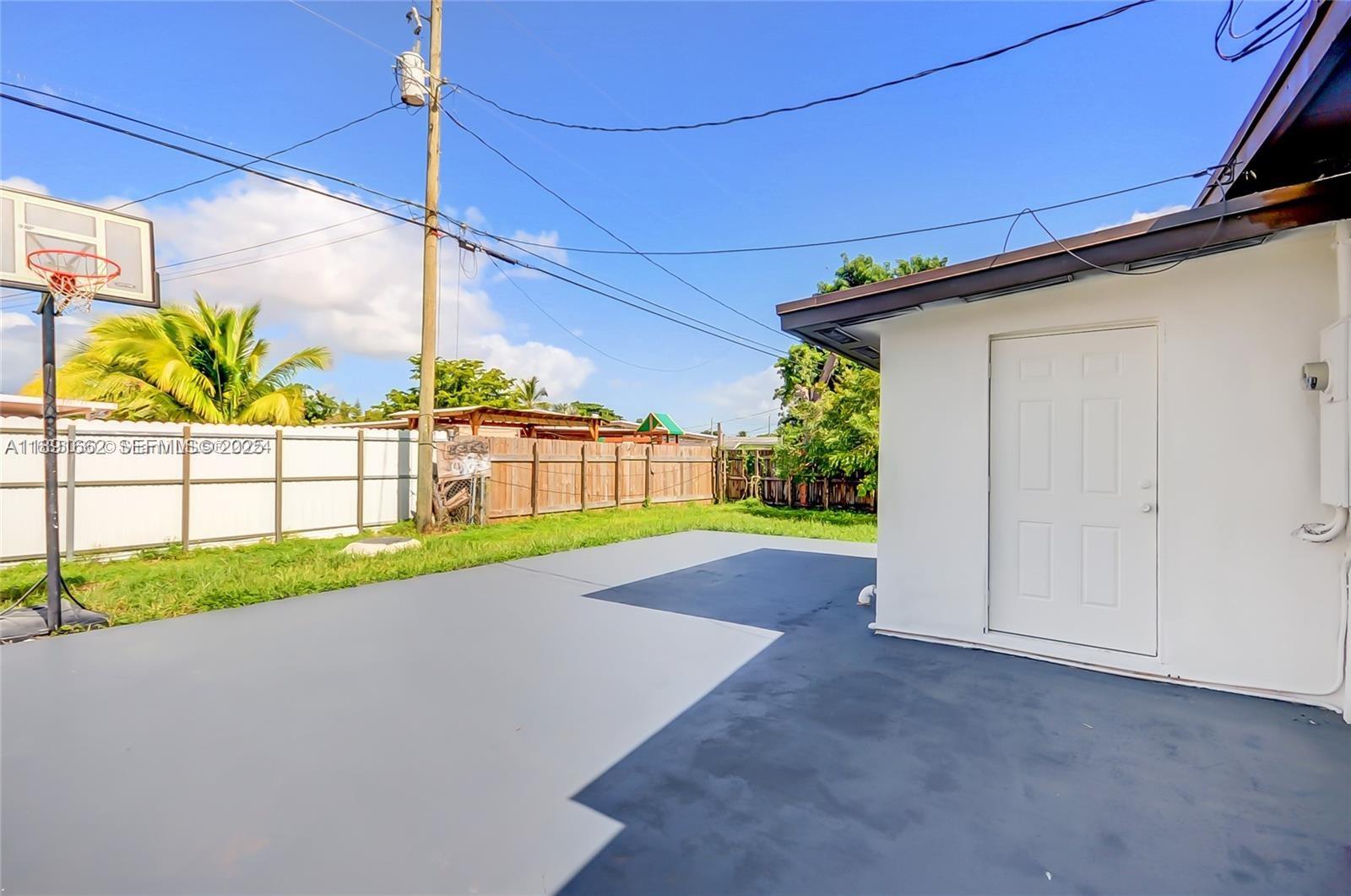14465 SW 290th Terrace