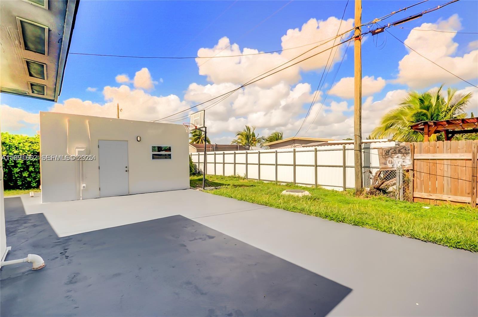 14465 SW 290th Terrace