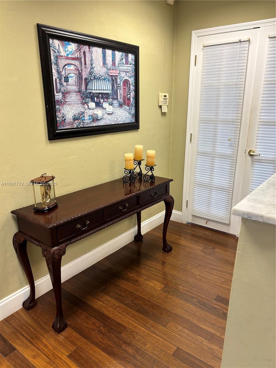 717 Ponce De Leon Boulevard