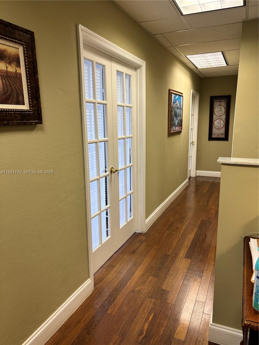 717 Ponce De Leon Boulevard