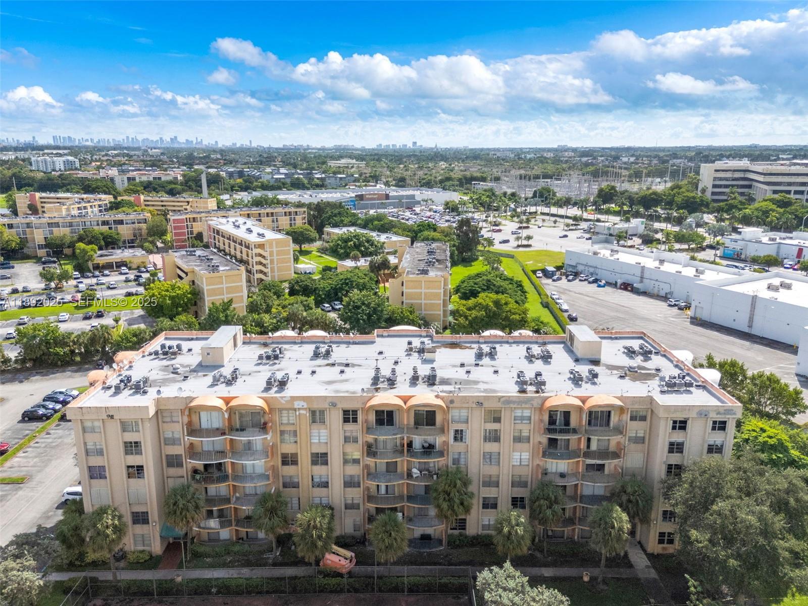 9310 Fontainebleau Boulevard