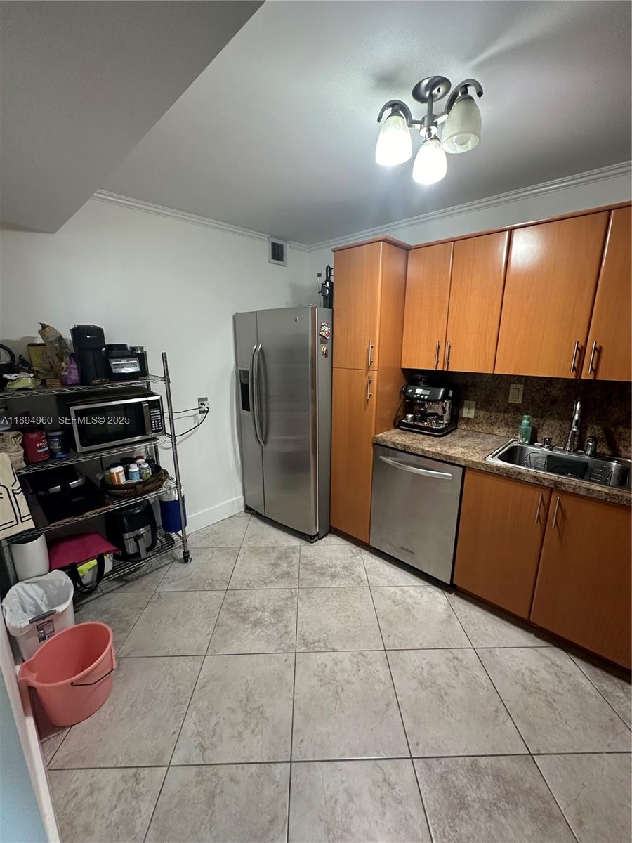 100 Bayview Drive