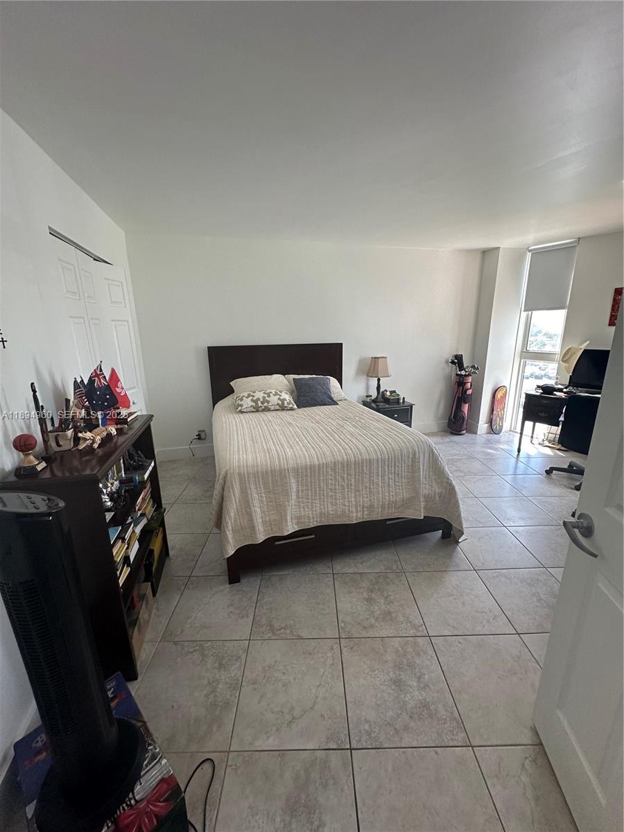 100 Bayview Drive