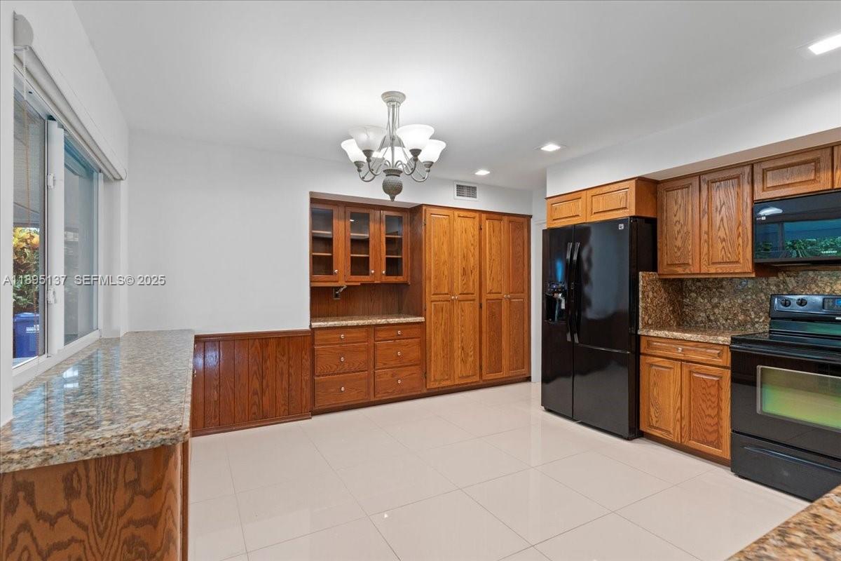 1961 NE 188th Street