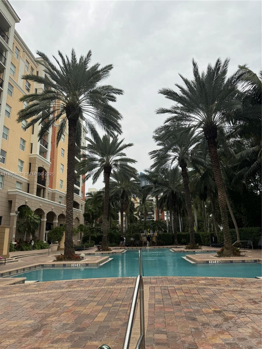 17125 N Bay Road