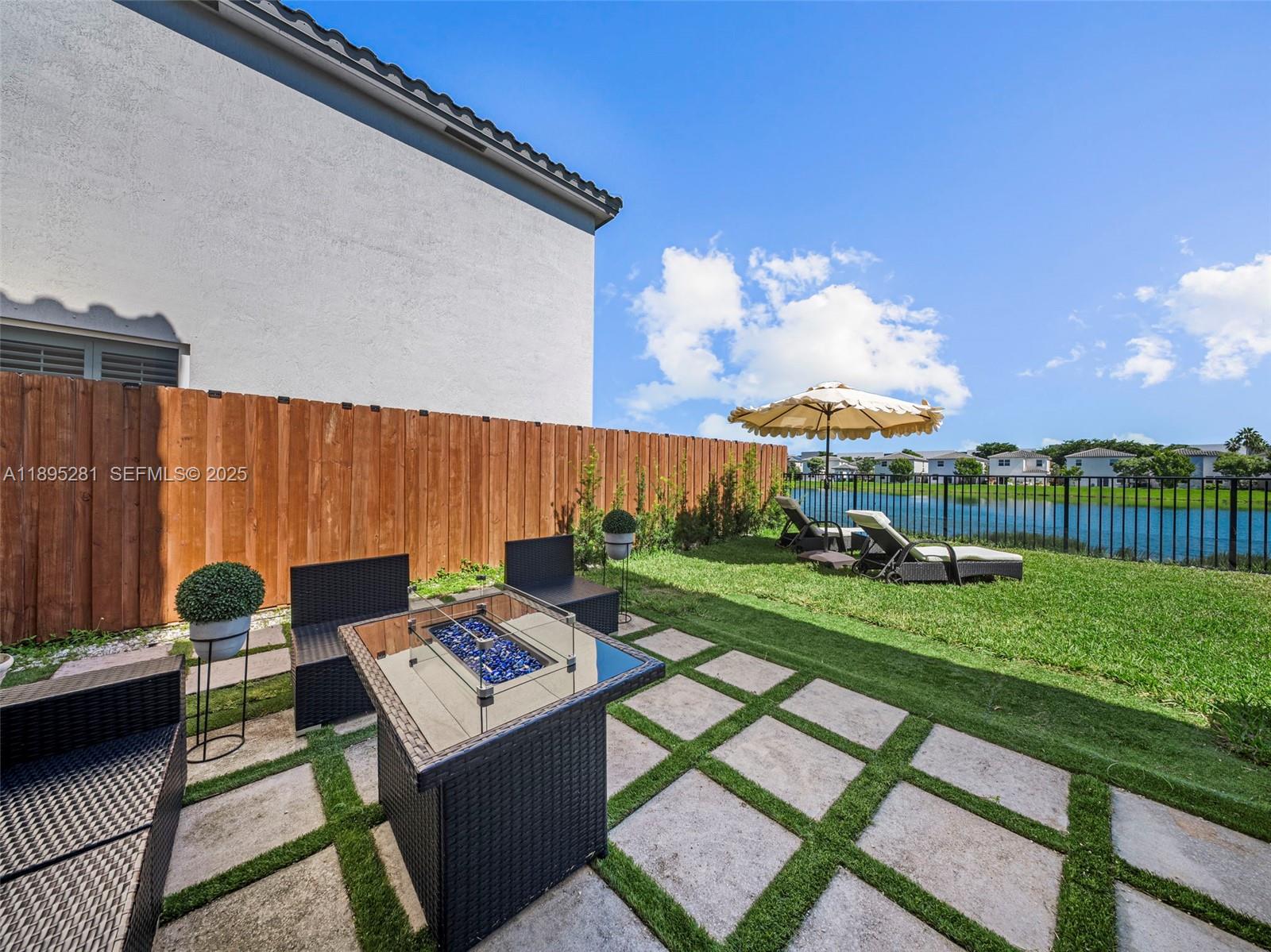 1411 SE 26th Road