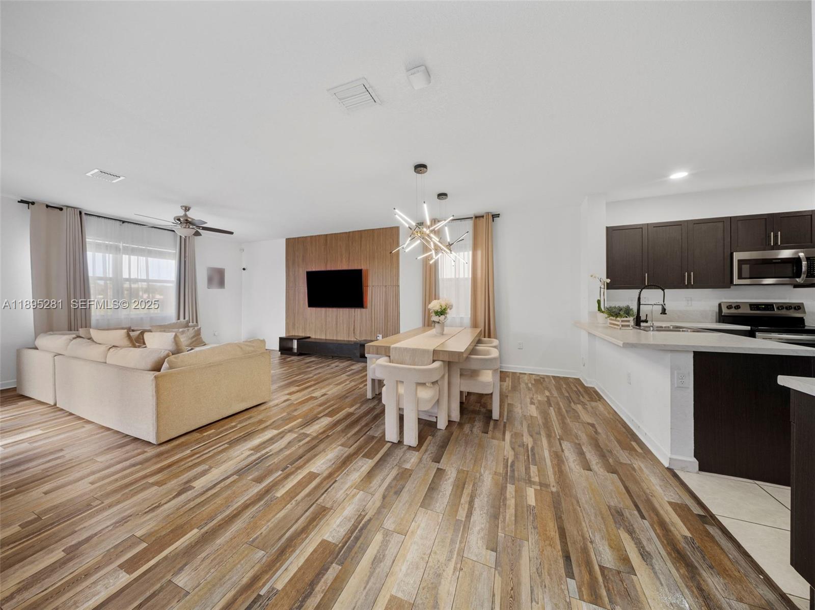 1411 SE 26th Road