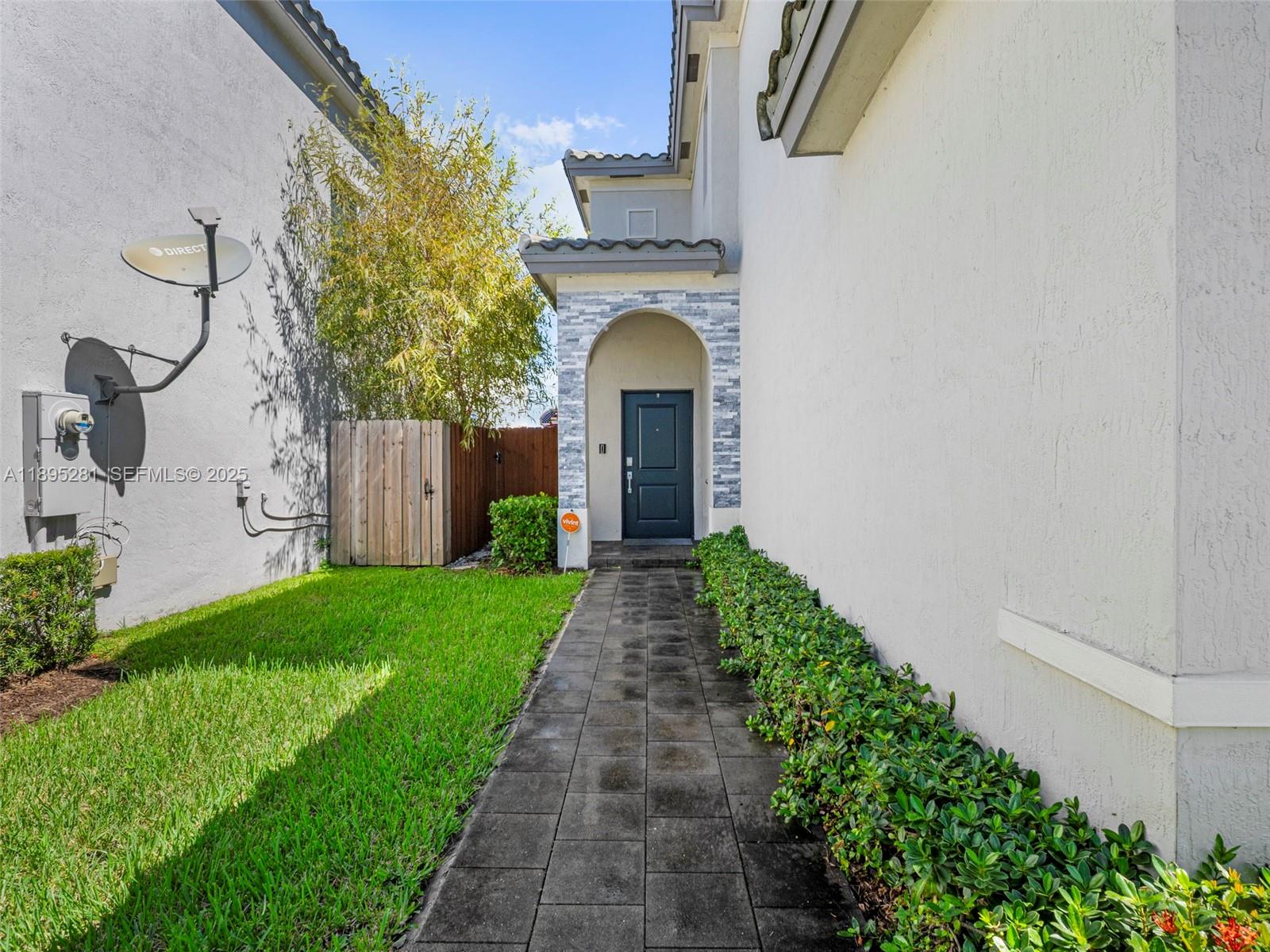 1411 SE 26th Road