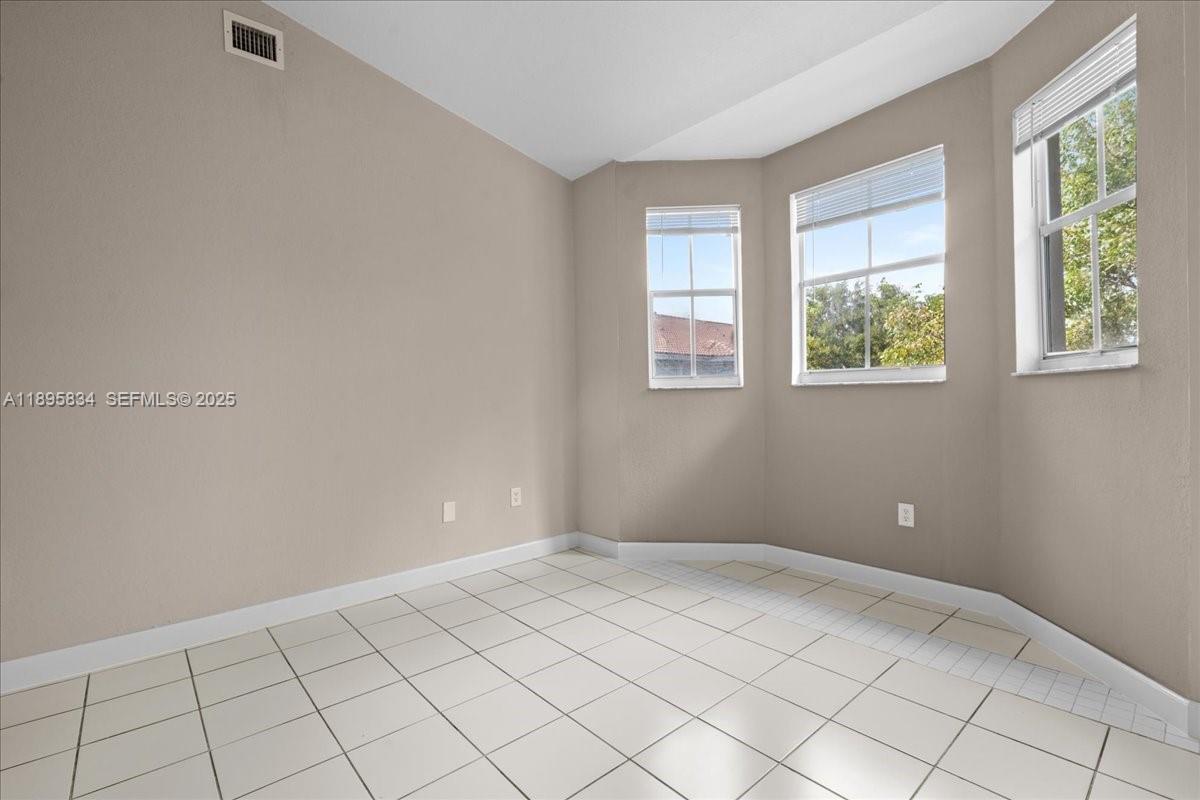 1677 SE 27th Court