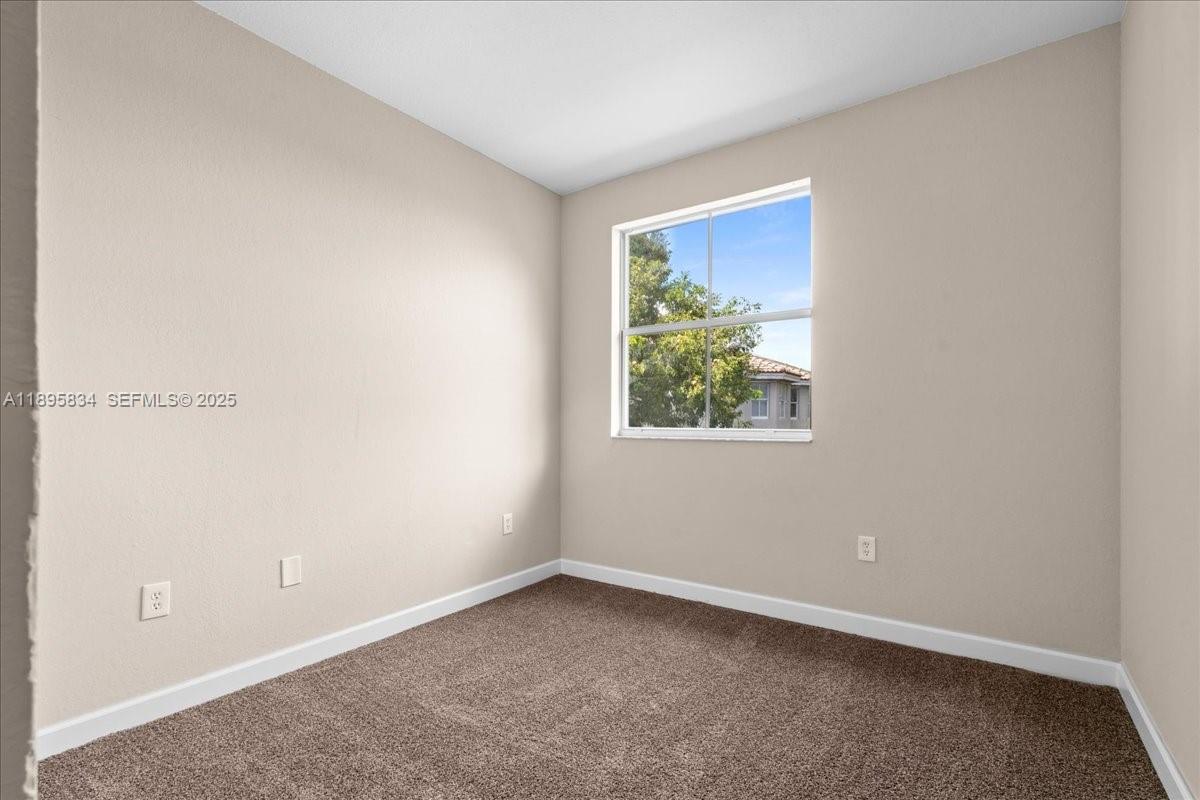 1677 SE 27th Court