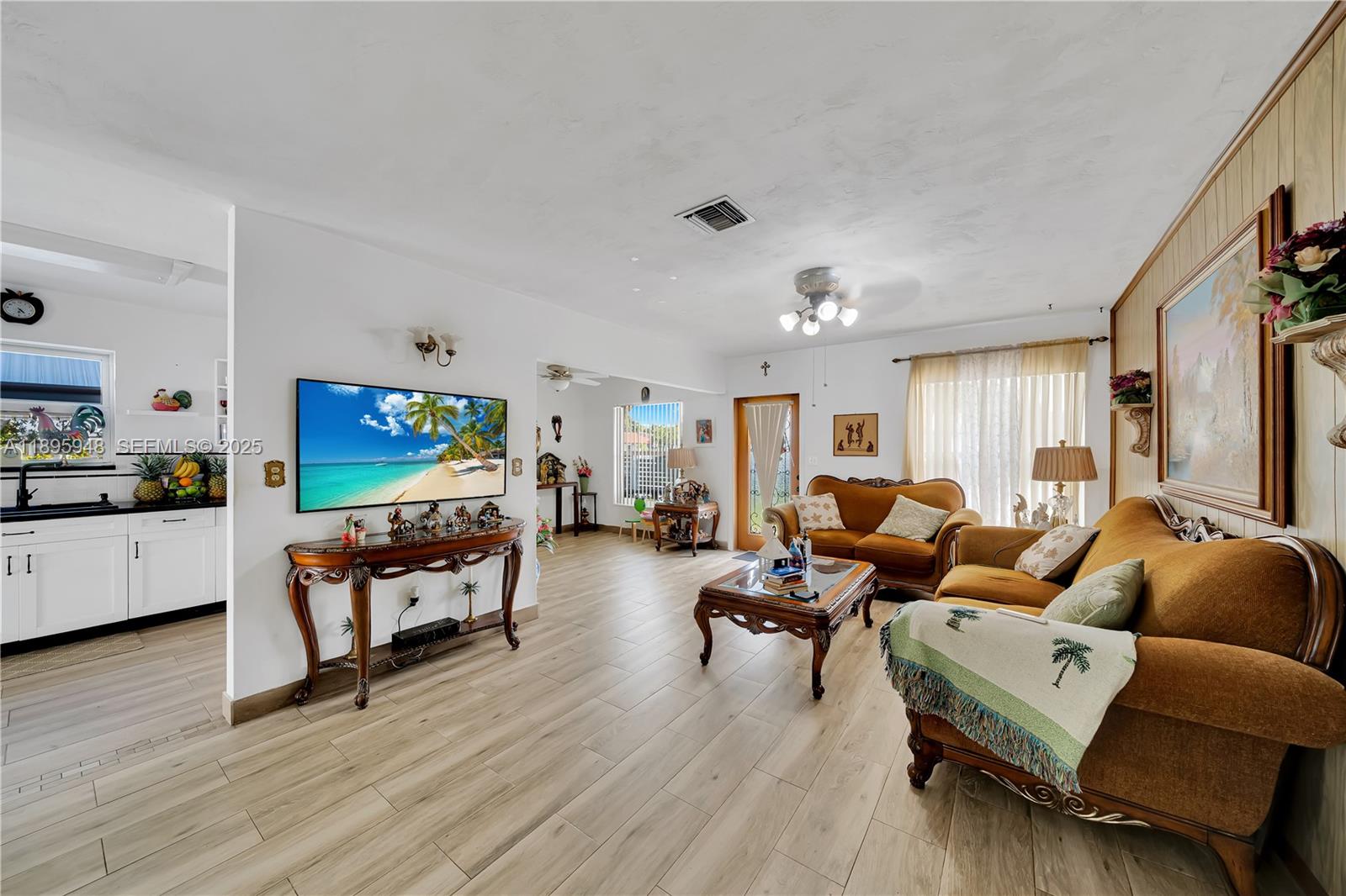 5402 SW 128th Place