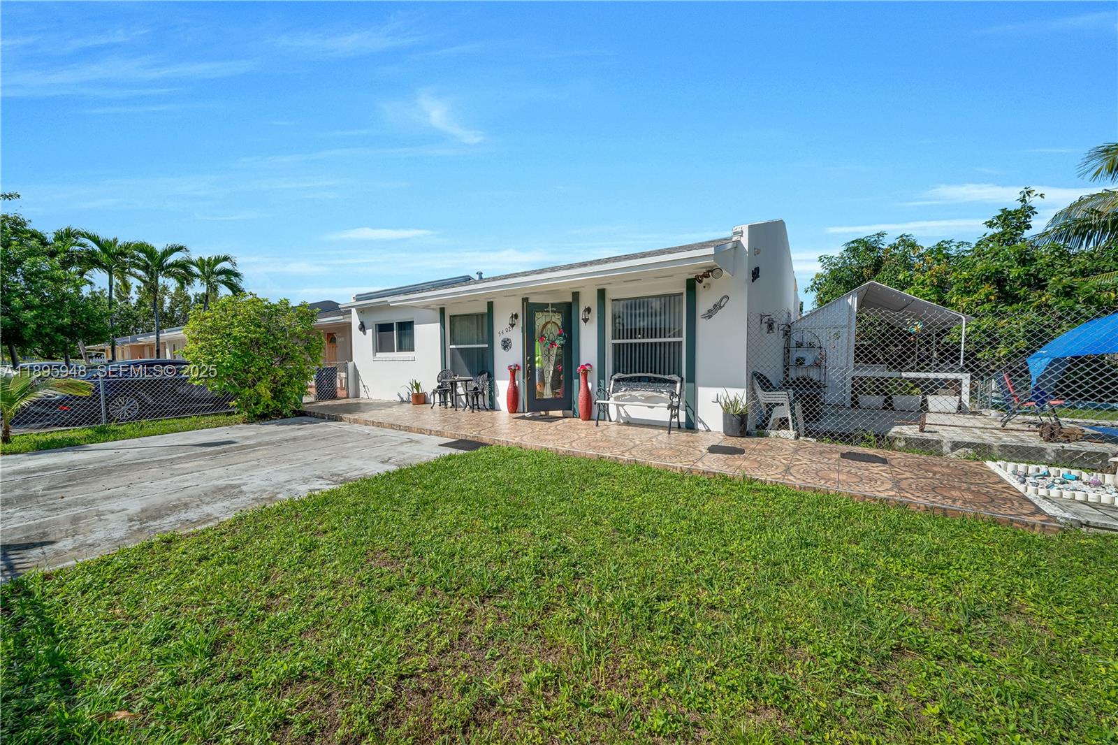 5402 SW 128th Place