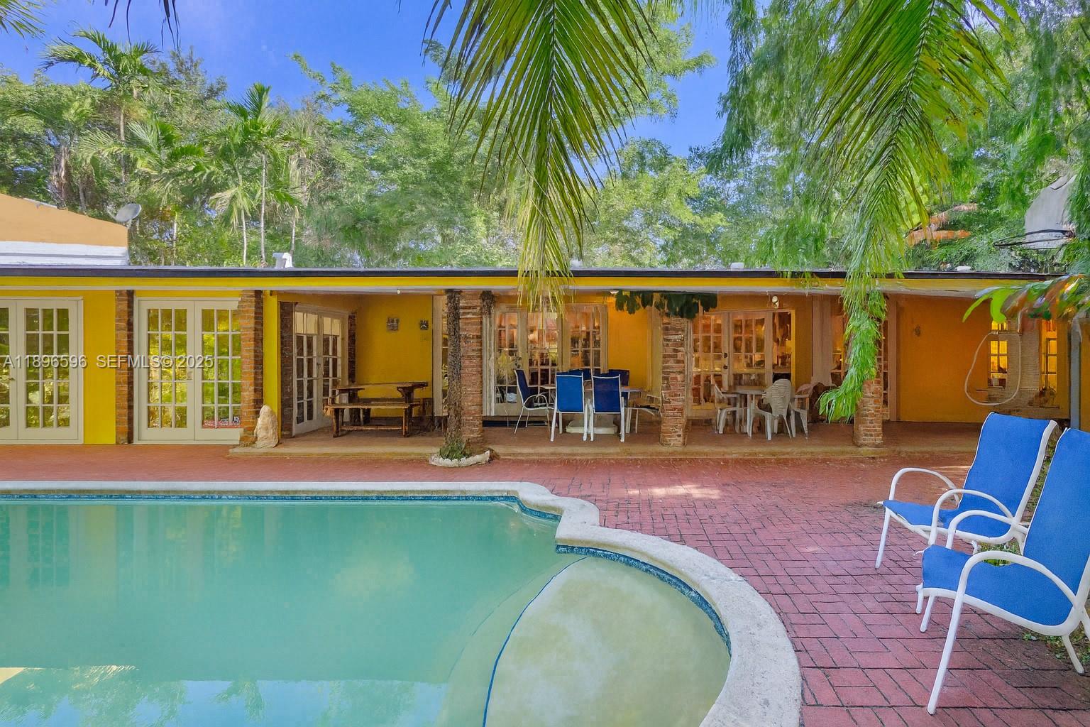 15000 Old Cutler Road