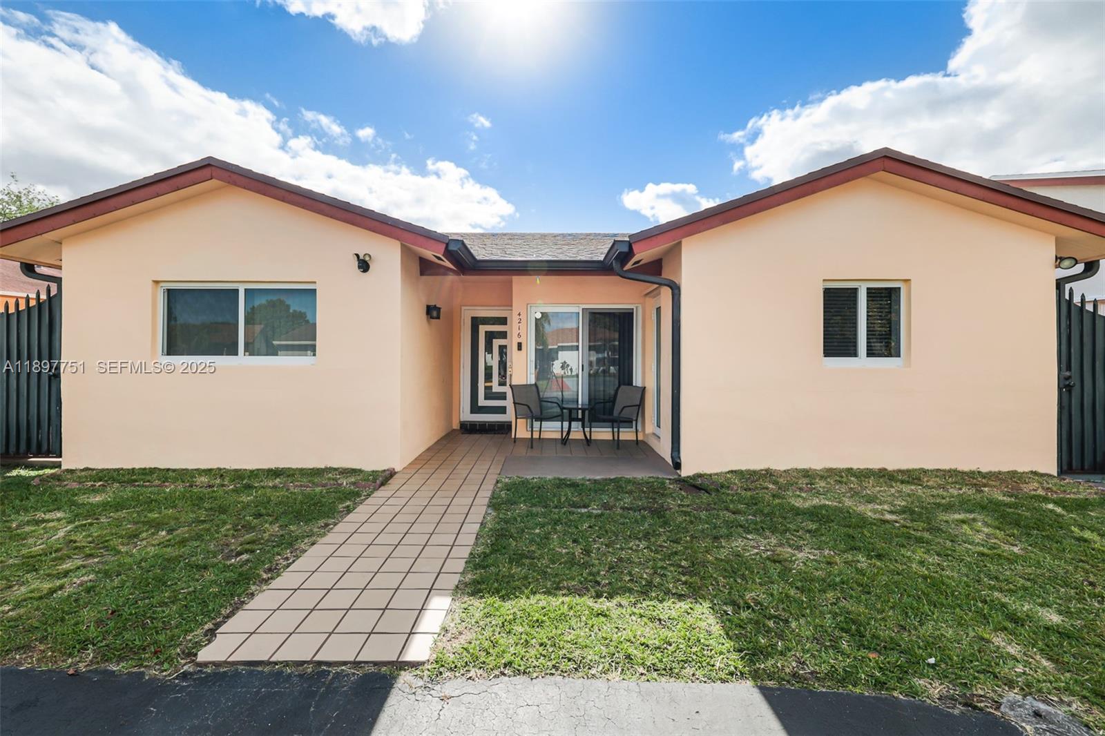4216 SW 138th Court